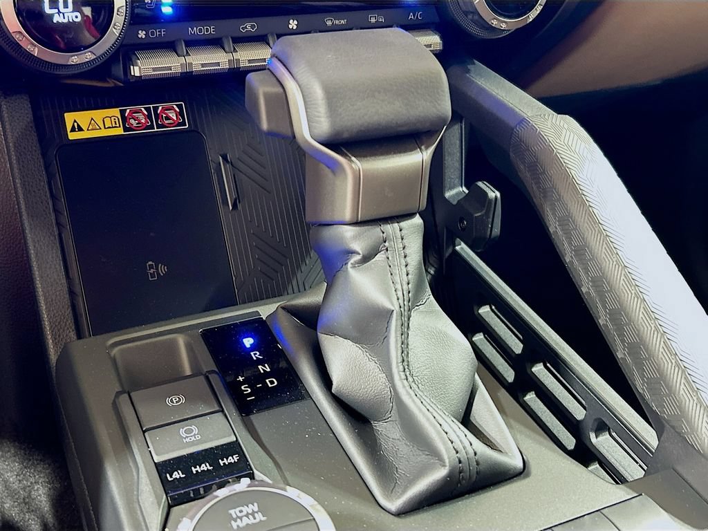 New 2026 Toyota 4Runner Limited AWD/4WD image 15