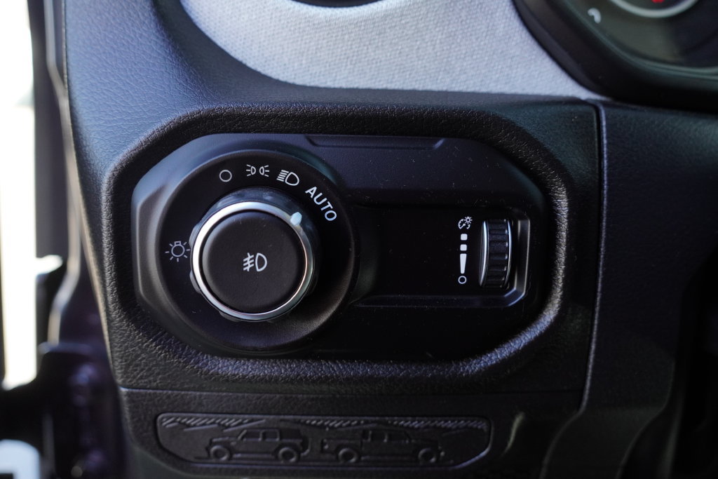Used 2026 Jeep Wrangler Unlimited Sport AWD/4WD image 21