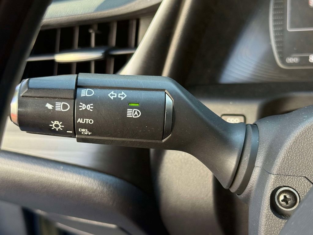 Used 2019 Lexus ES 350 350 Luxury w/ Accessory Package image 32