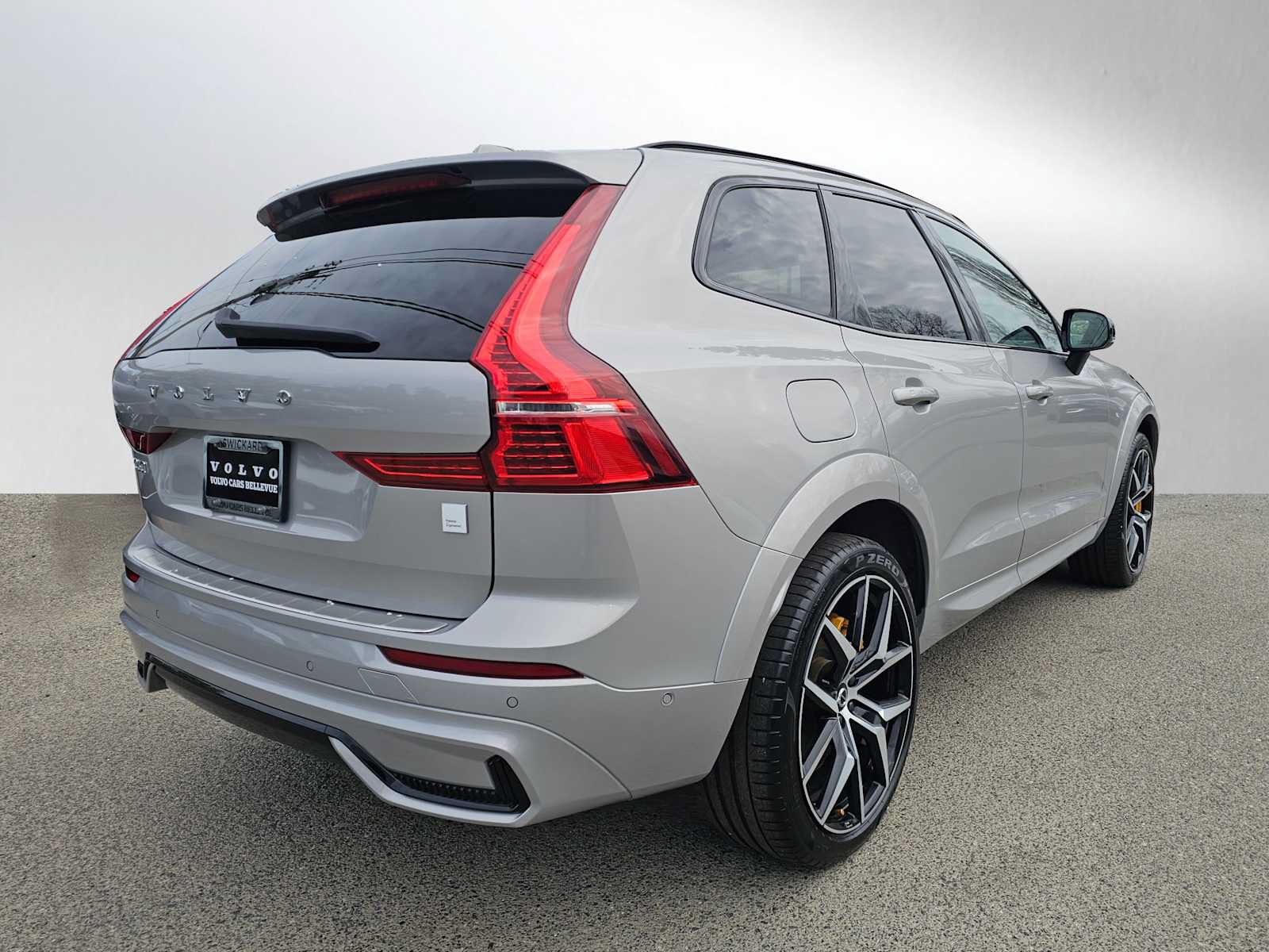 Certified 2025 Volvo XC60 T8 Polestar w/ Protection Package Premier AWD/4WD image 27