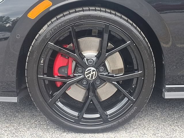 Used 2024 Volkswagen GTI Autobahn FWD image 8