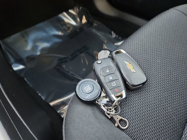 Used 2017 Chevrolet Cruze LS image 46