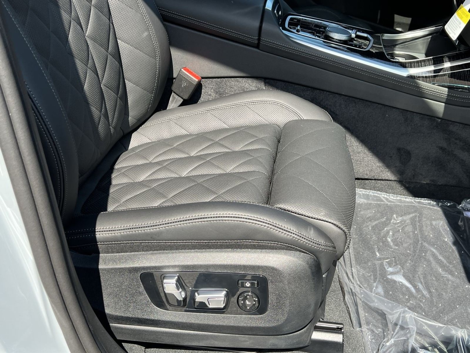 New 2027 BMW X7 xDrive40i w/ M Sport Package AWD/4WD image 27