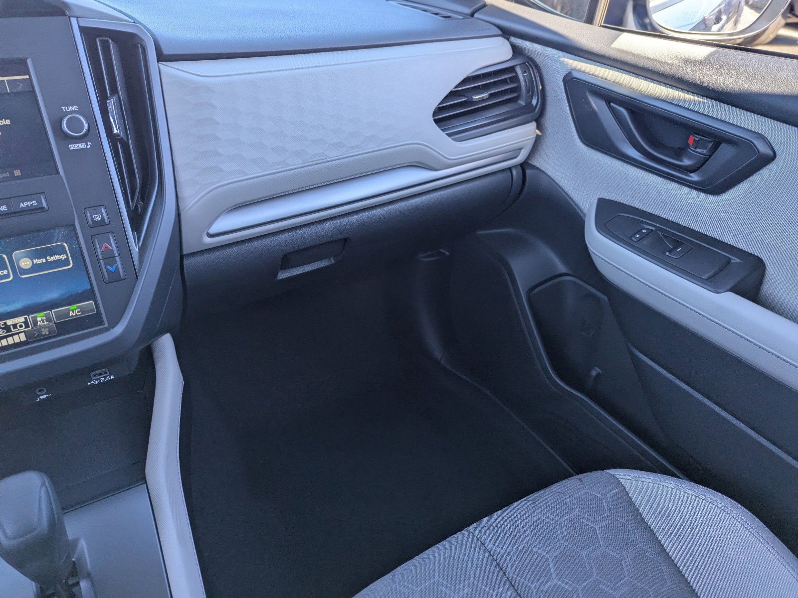 Certified 2025 Subaru Forester w/ Convenience Package #2 image 19