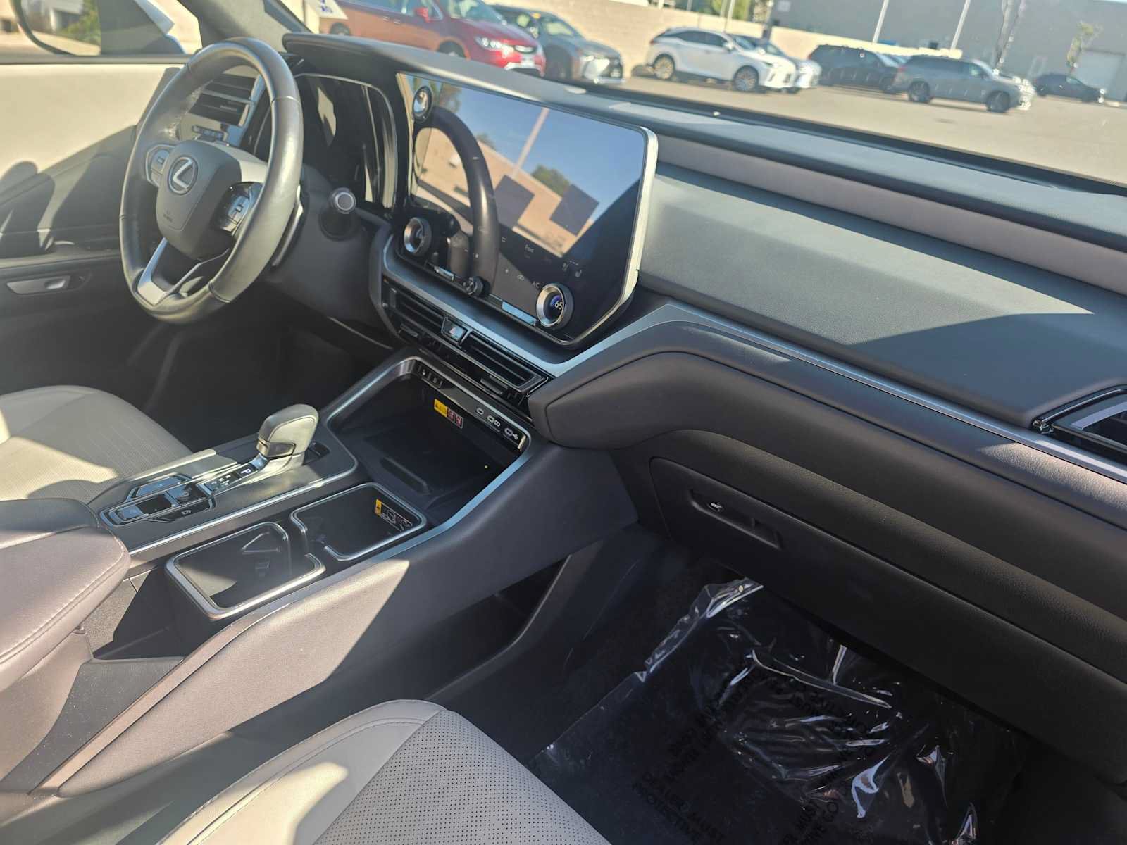 Used 2025 Lexus TX 350 FWD w/ Technology Package image 11
