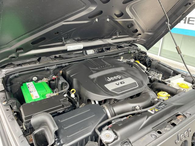 Used 2017 Jeep Wrangler Unlimited Sport image 26