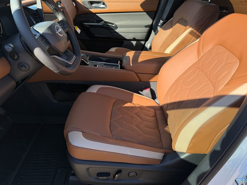 New 2026 Nissan Pathfinder Platinum image 20