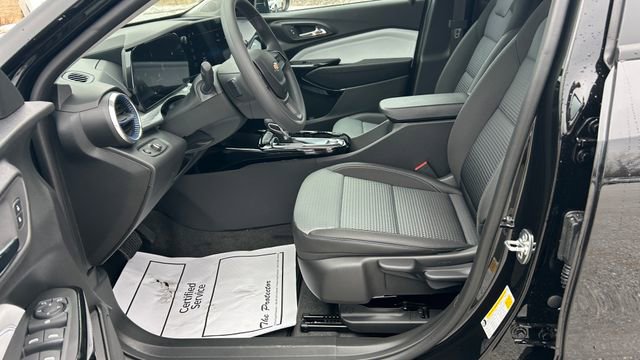 New 2026 Chevrolet Trax LT image 14