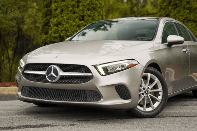 Used 2020 Mercedes-Benz A 220 w/ Premium Package image 2