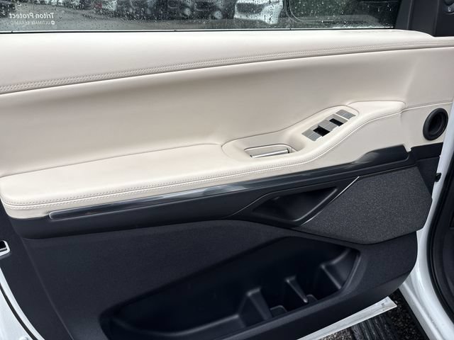 New 2027 Lincoln Navigator Reserve AWD/4WD image 13