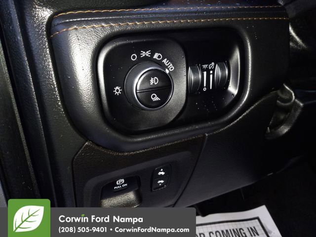 Used 2022 RAM 1500 Limited w/ Body Color Bumper Group image 13