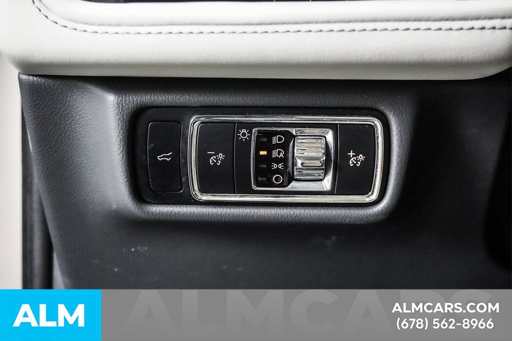 Used 2025 Lincoln Aviator Reserve w/ Equipment Group 201A AWD/4WD image 35
