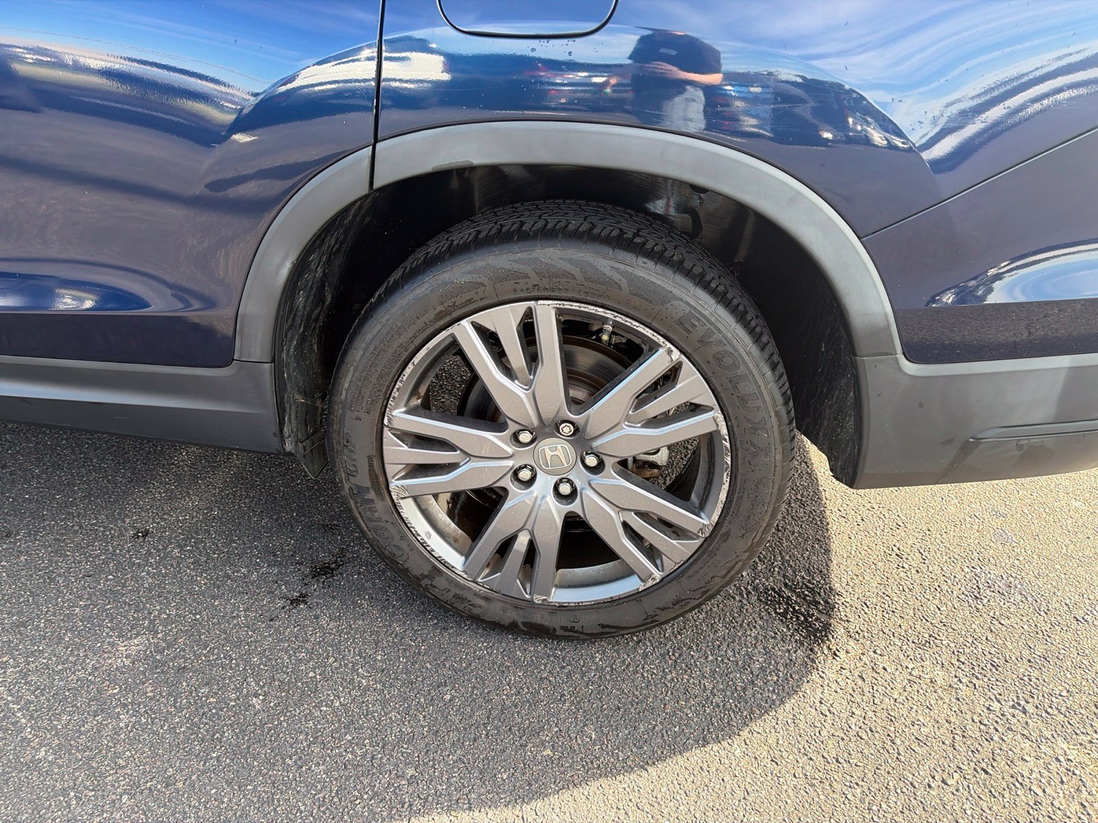 Used 2022 Honda Pilot Sport image 11
