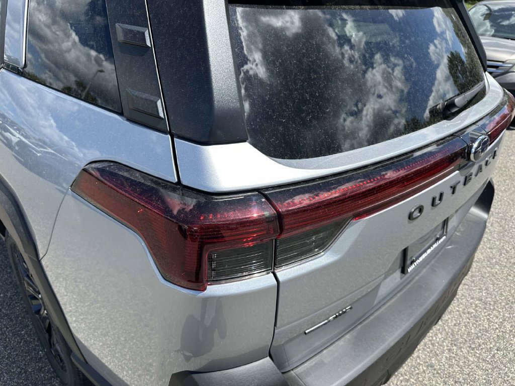 New 2026 Subaru Outback Limited XT w/ Premium/Limited Plus Package AWD/4WD image 8