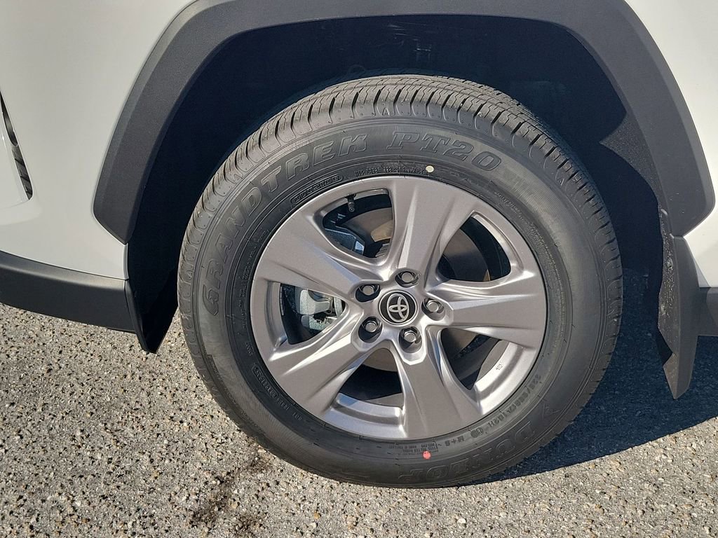 New 2025 Toyota RAV4 XLE image 17