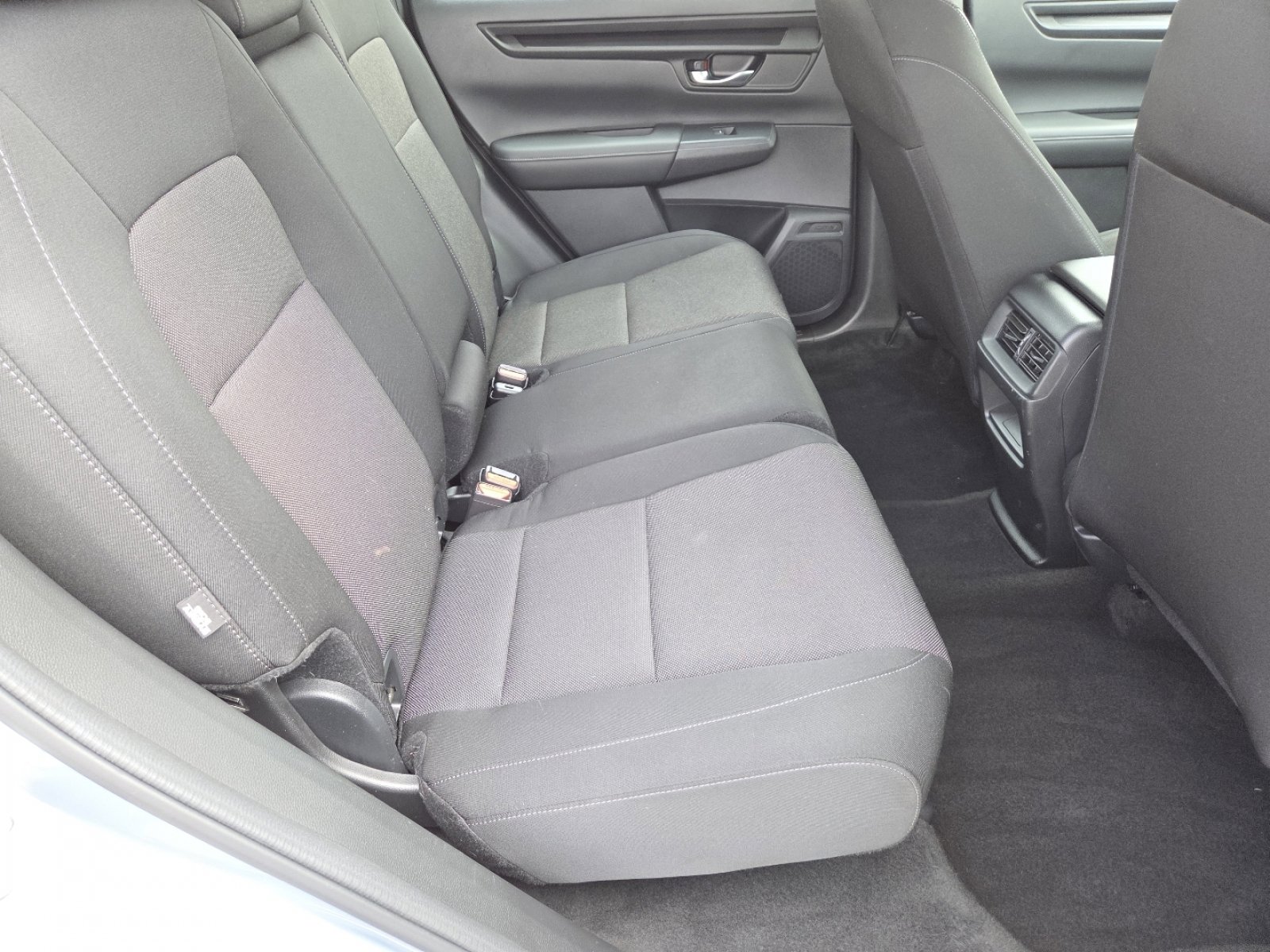 Used 2024 Honda CR-V LX image 18
