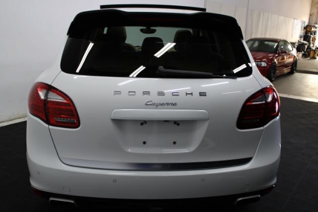 Used 2013 Porsche Cayenne AWD/4WD image 6