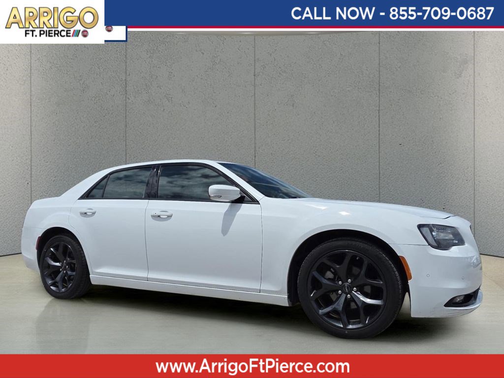Used 2023 Chrysler 300 S