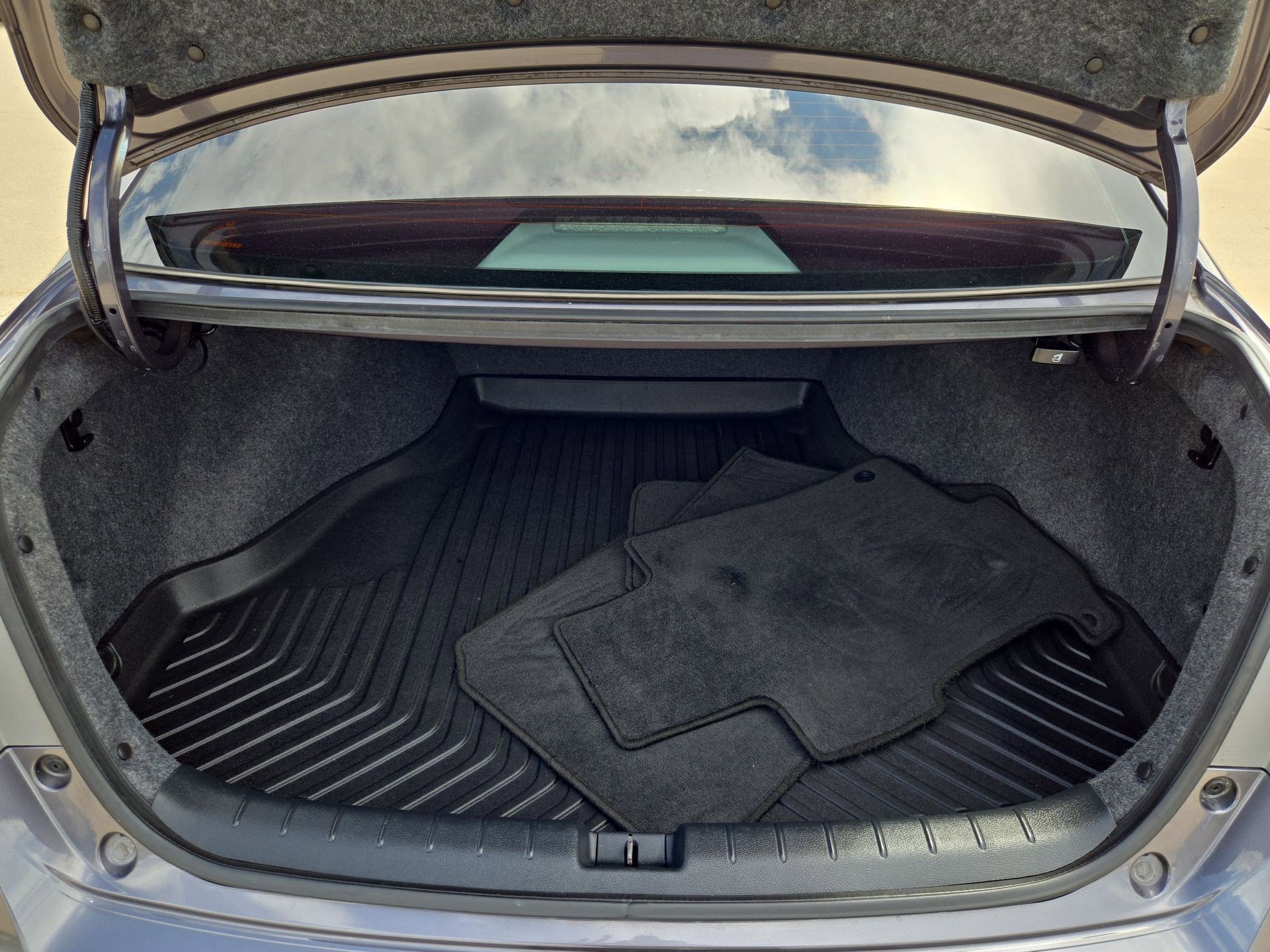 Used 2015 Honda Accord EX-L image 29