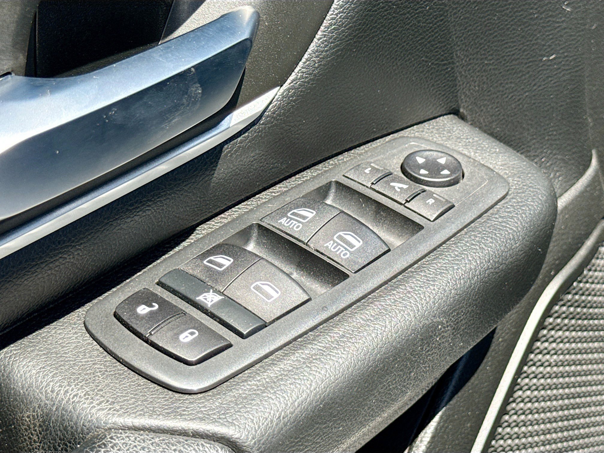 Used 2020 RAM 1500 Big Horn AWD/4WD image 9