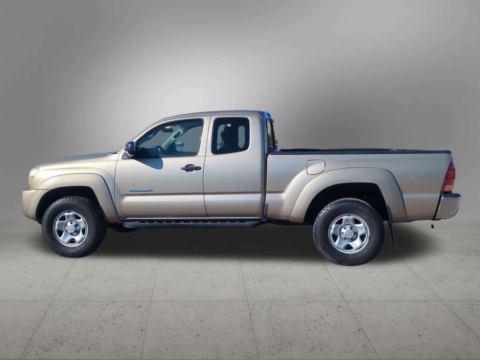 Used 2007 Toyota Tacoma 4x4 Access Cab w/ SR5 Pkg #2 image 3
