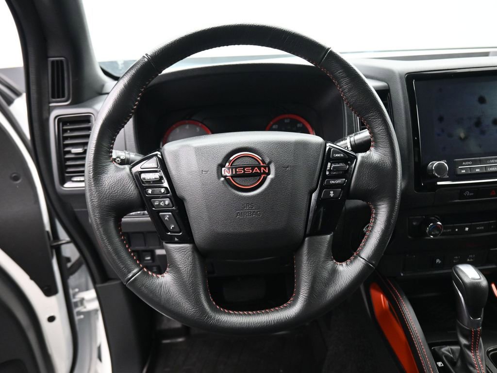 Used 2024 Nissan Frontier PRO-4X w/ Technology Package image 14