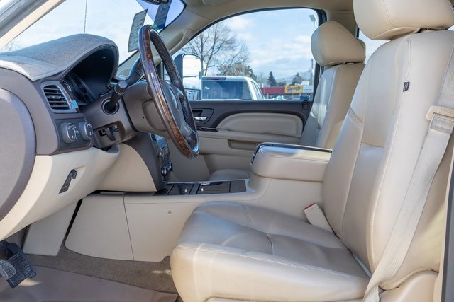 Used 2013 GMC Sierra 3500 Denali image 6