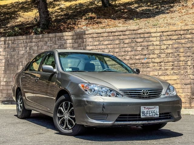Used 2006 Toyota Camry LE FWD image 4