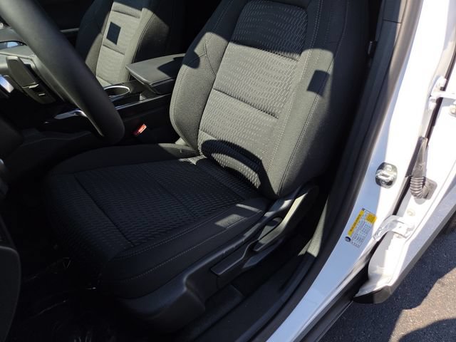 New 2027 Chevrolet Equinox LT FWD image 21