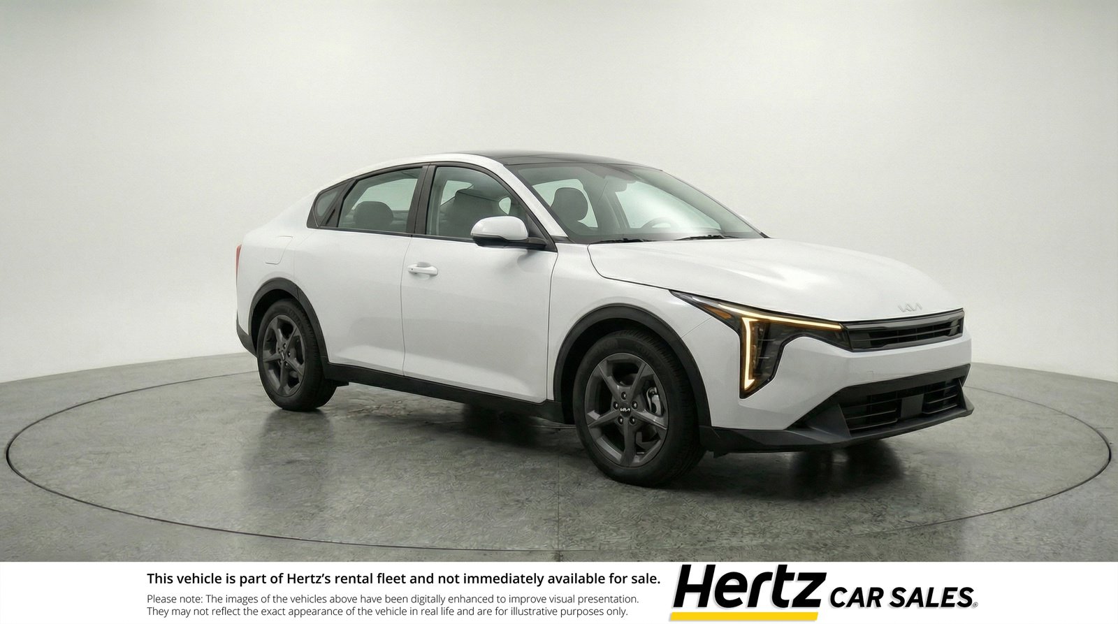 Used 2025 Kia K4 LXS image 1