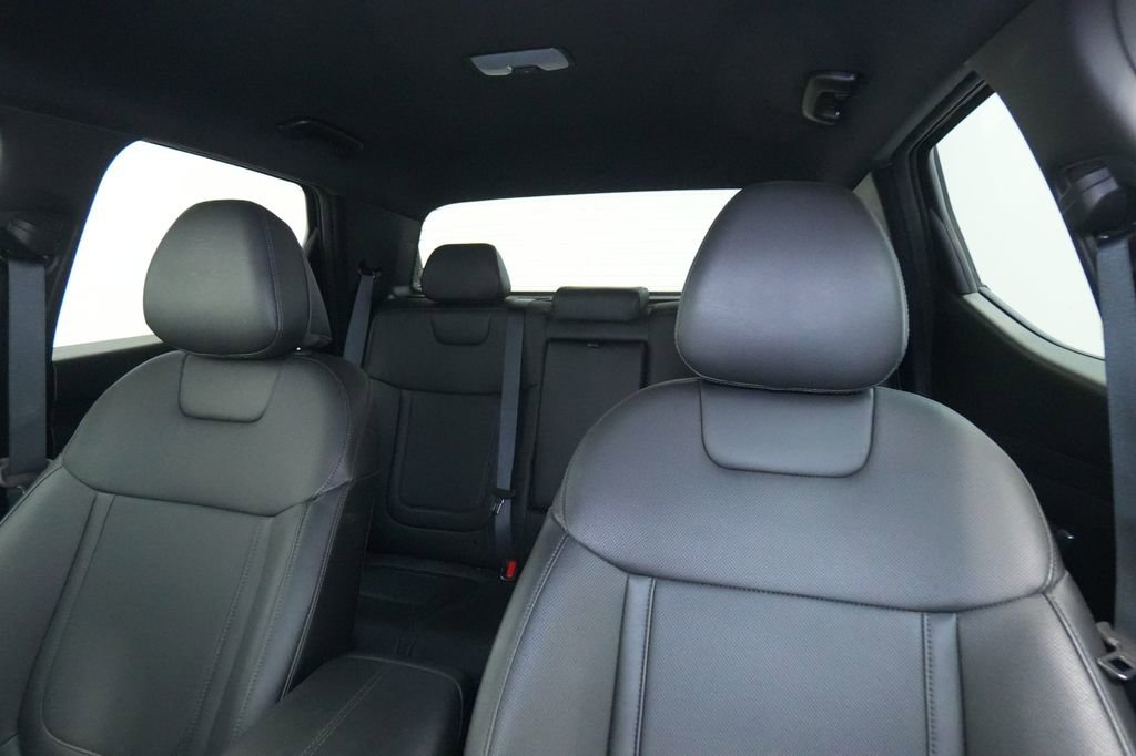 Used 2025 Hyundai Santa Cruz SEL image 13