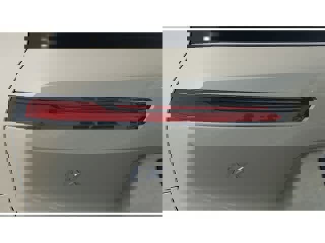 New 2026 BMW iX xDrive45 w/ Executive Package AWD/4WD image 8