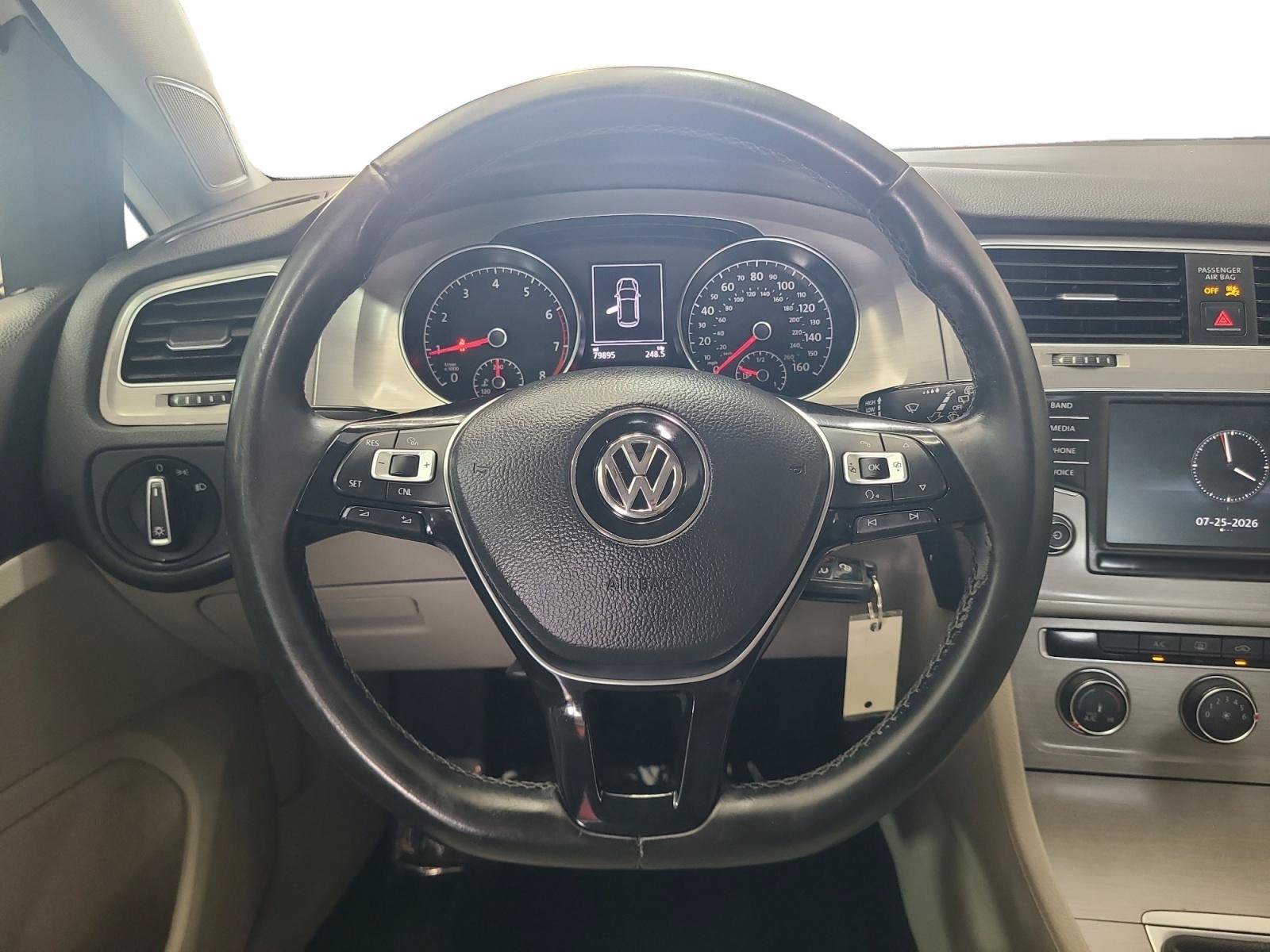 Used 2017 Volkswagen Golf S FWD image 12