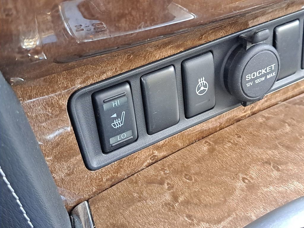 Used 2017 INFINITI QX80 4WD w/ Driver Assistance Package image 15