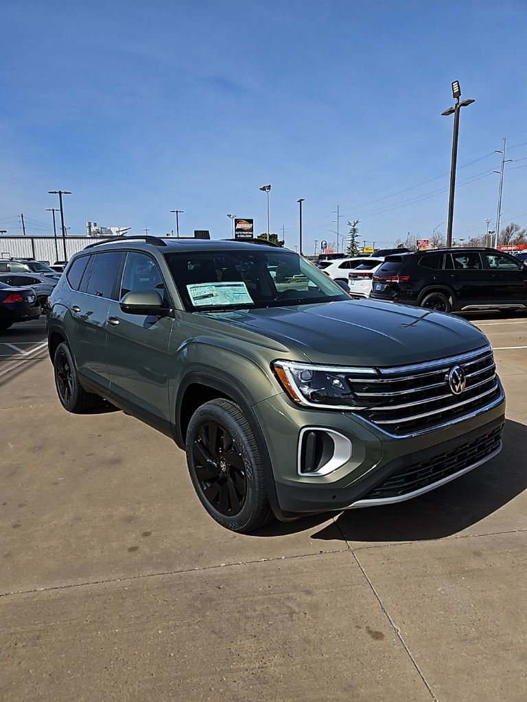 New 2026 Volkswagen Atlas SE image 3