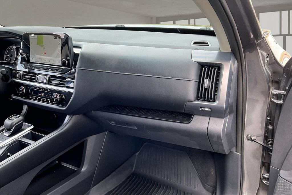 Used 2022 Nissan Pathfinder SL FWD image 26