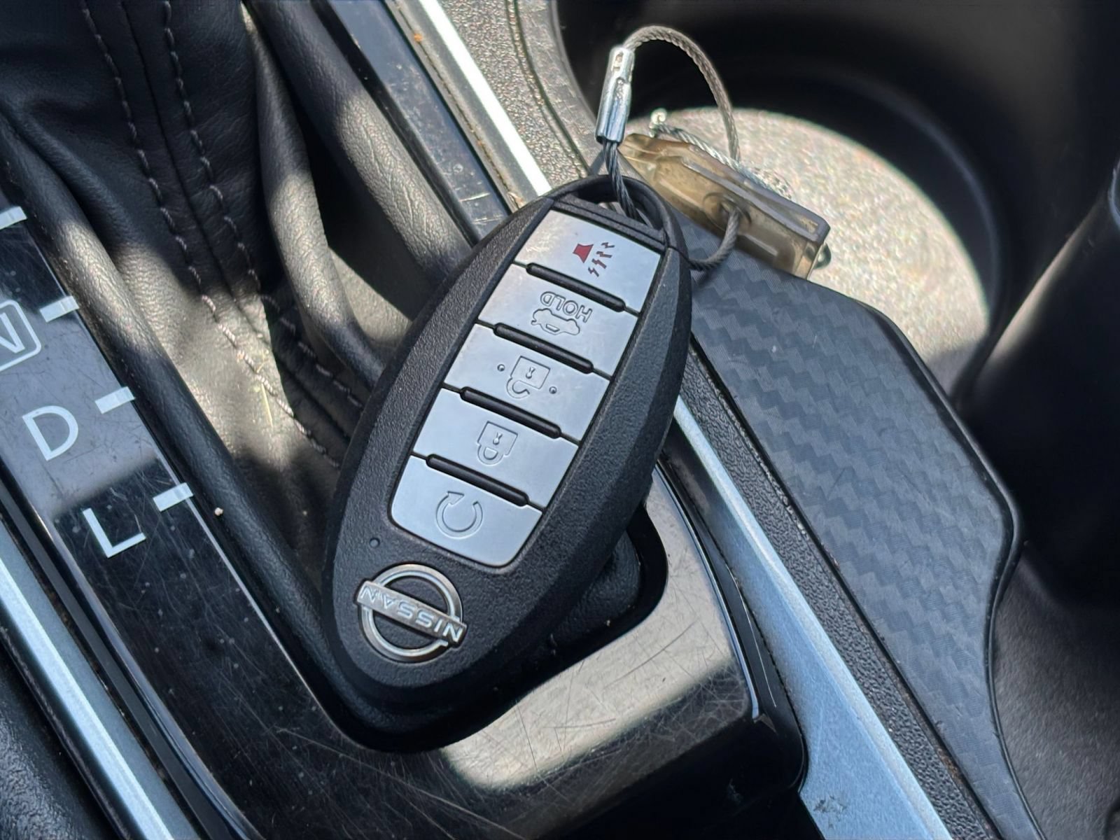 Used 2025 Nissan Altima 2.5 SV FWD image 25