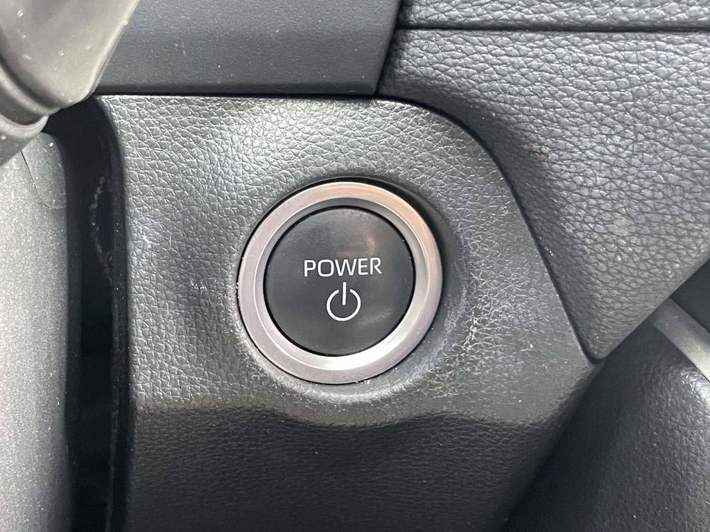 Used 2023 Toyota RAV4 SE image 25