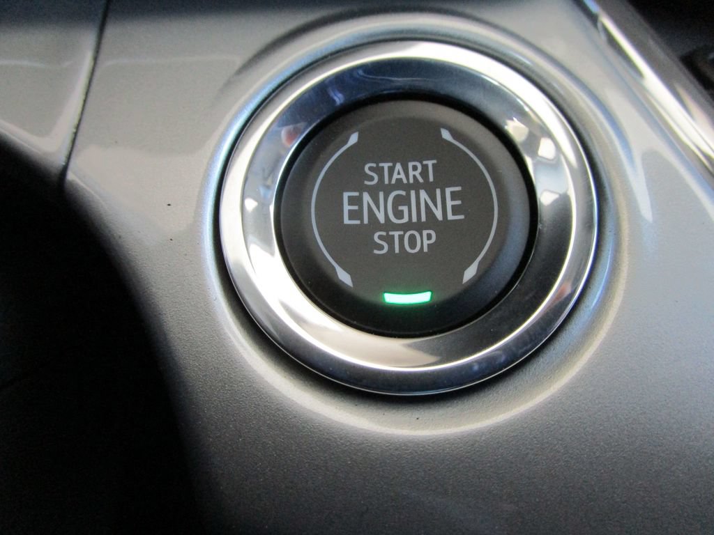 New 2026 Chevrolet Trax LT w/ Driver Confidence Package FWD image 38