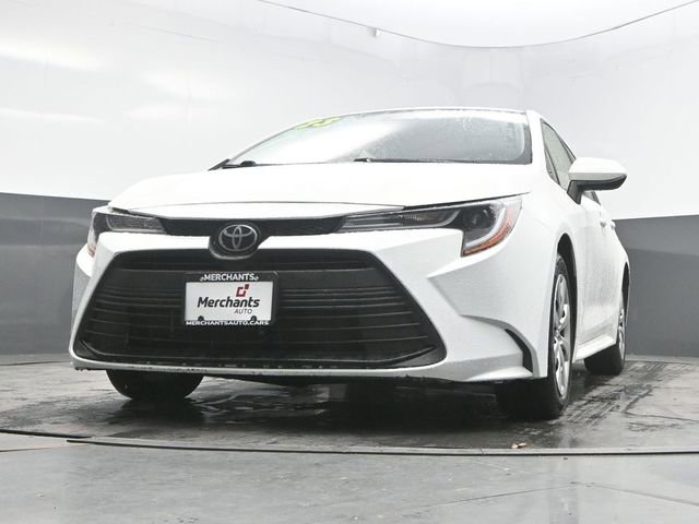 Used 2023 Toyota Corolla LE w/ Carpet Mat Package (TMS) FWD image 35