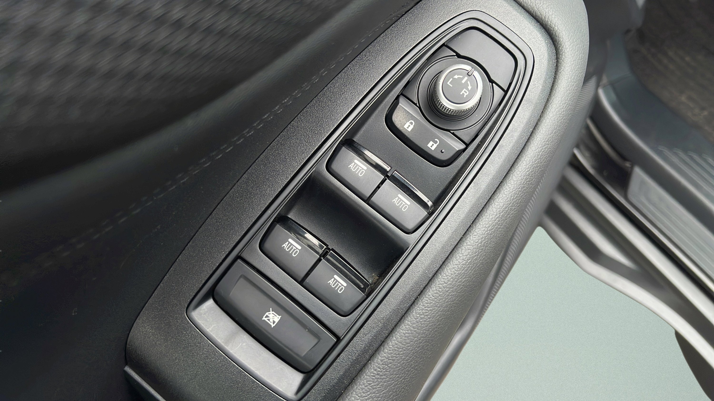 Used 2022 Subaru Outback Wilderness image 21