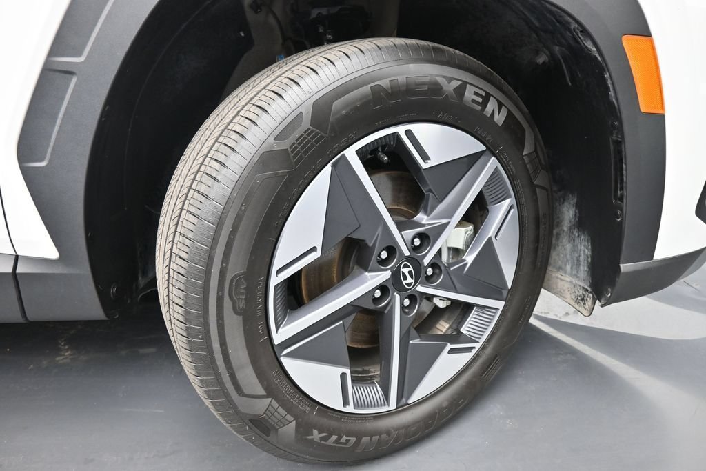 Used 2025 Hyundai Tucson SEL AWD/4WD image 40