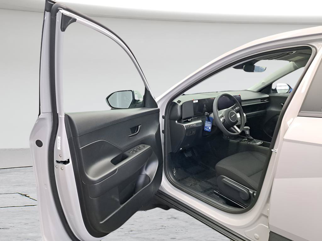 New 2026 Hyundai Kona SE AWD/4WD image 9