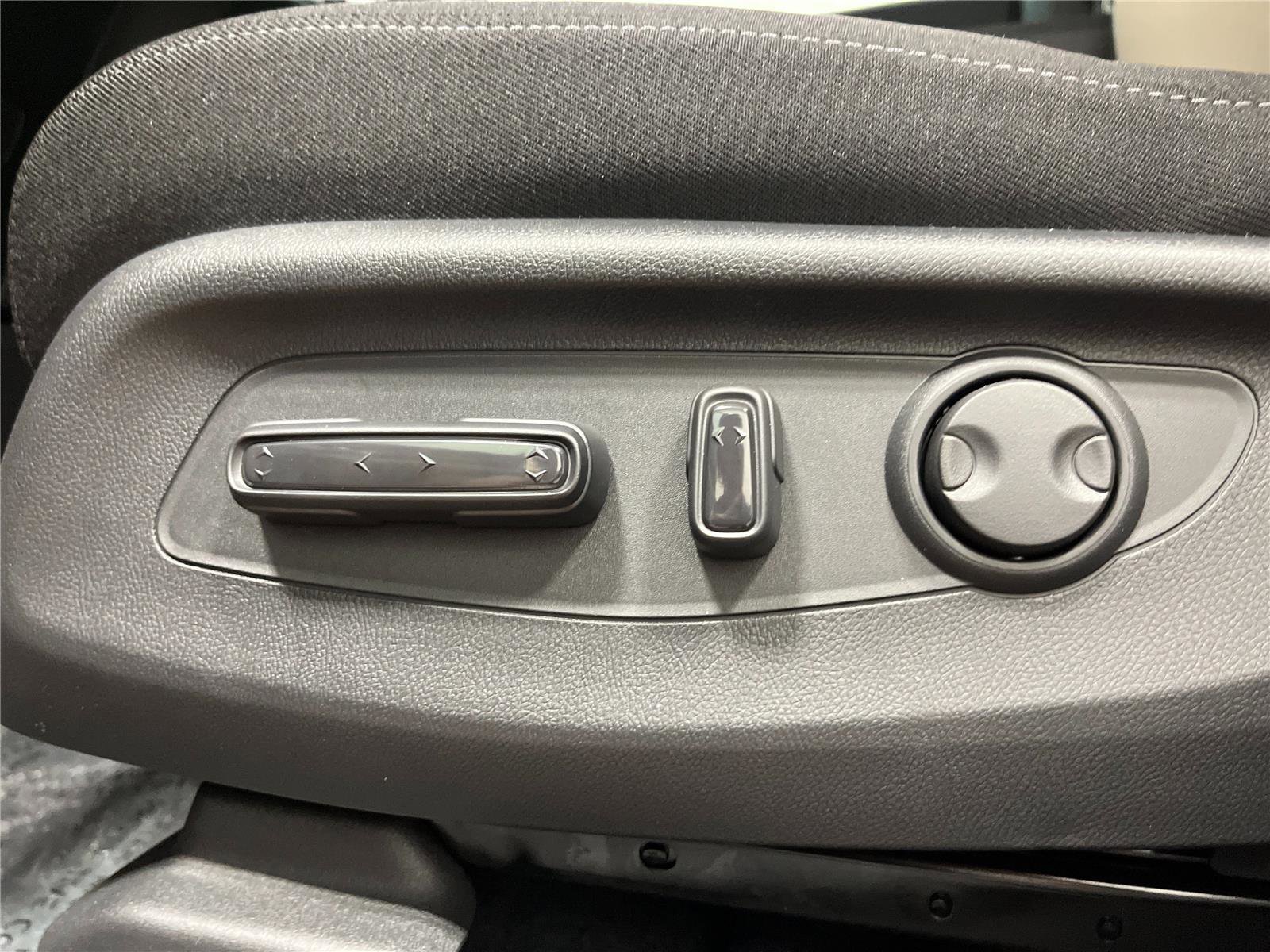 New 2026 Honda CR-V EX image 13