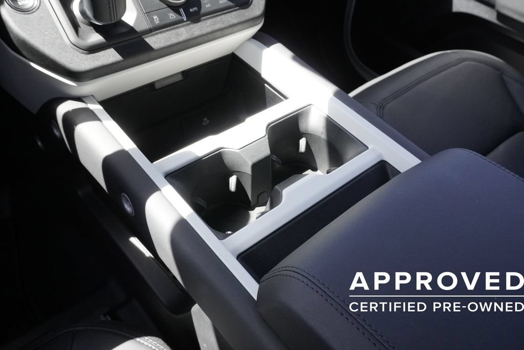 Used 2025 Land Rover Defender 110 S AWD/4WD image 14