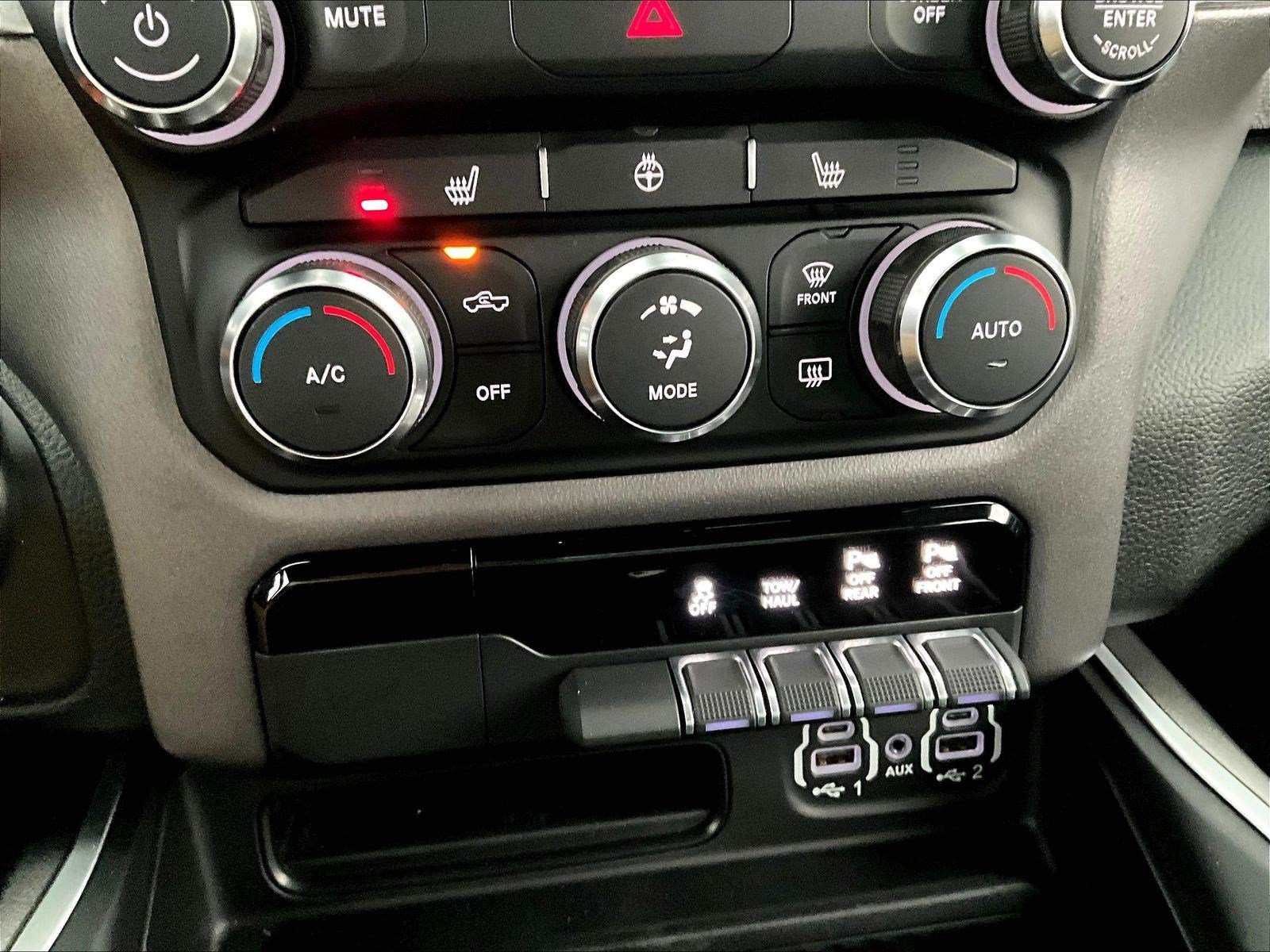 Used 2020 RAM 1500 Big Horn AWD/4WD image 33