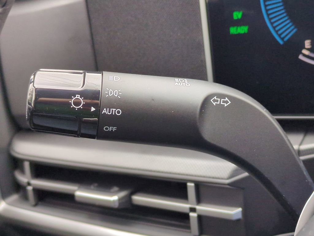 New 2026 Hyundai Santa Fe SEL FWD image 30
