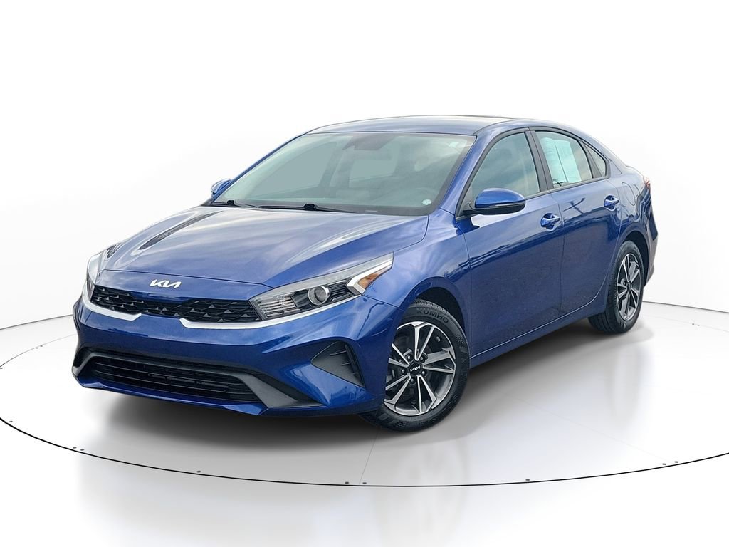 Used 2023 Kia Forte LXS w/ LXS Technology Package FWD 360° Tour