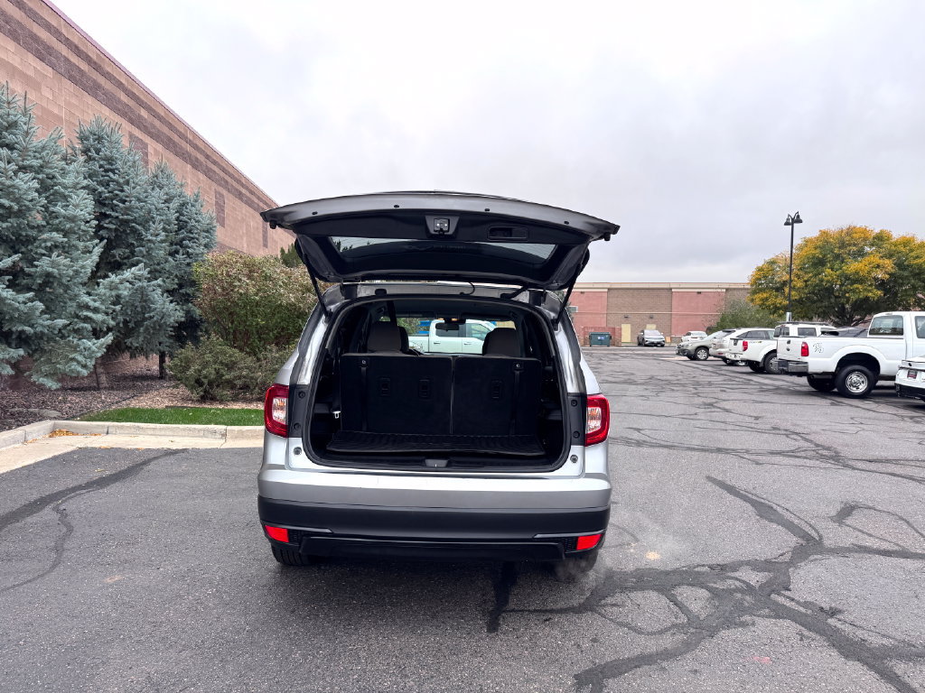Used 2019 Honda Pilot LX image 11