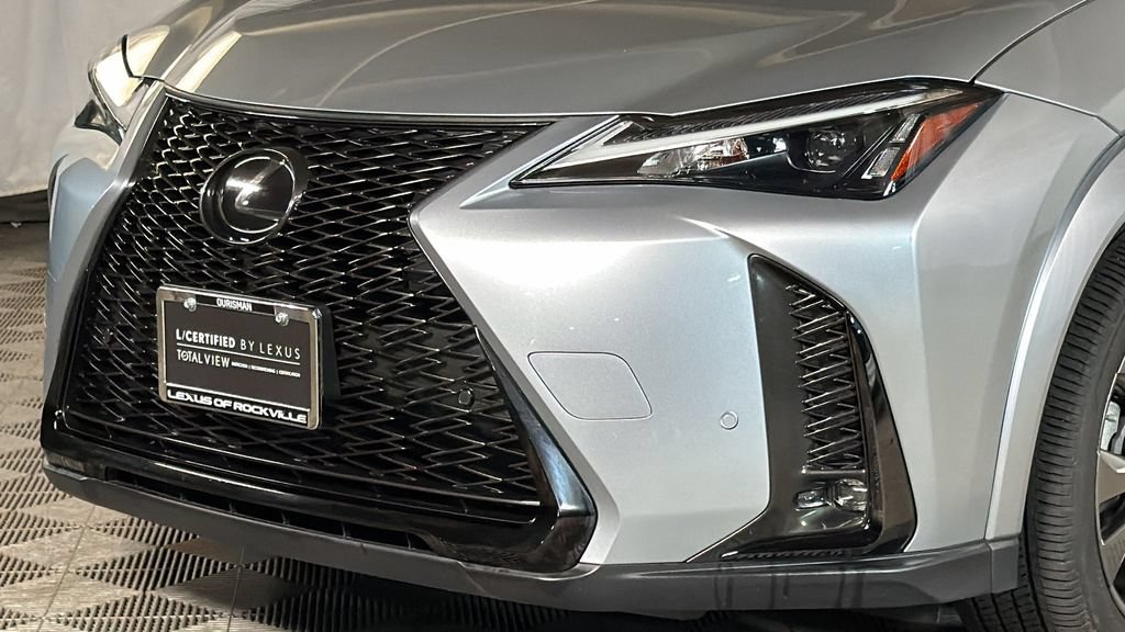 Certified 2024 Lexus UX 250h F Sport AWD/4WD image 3